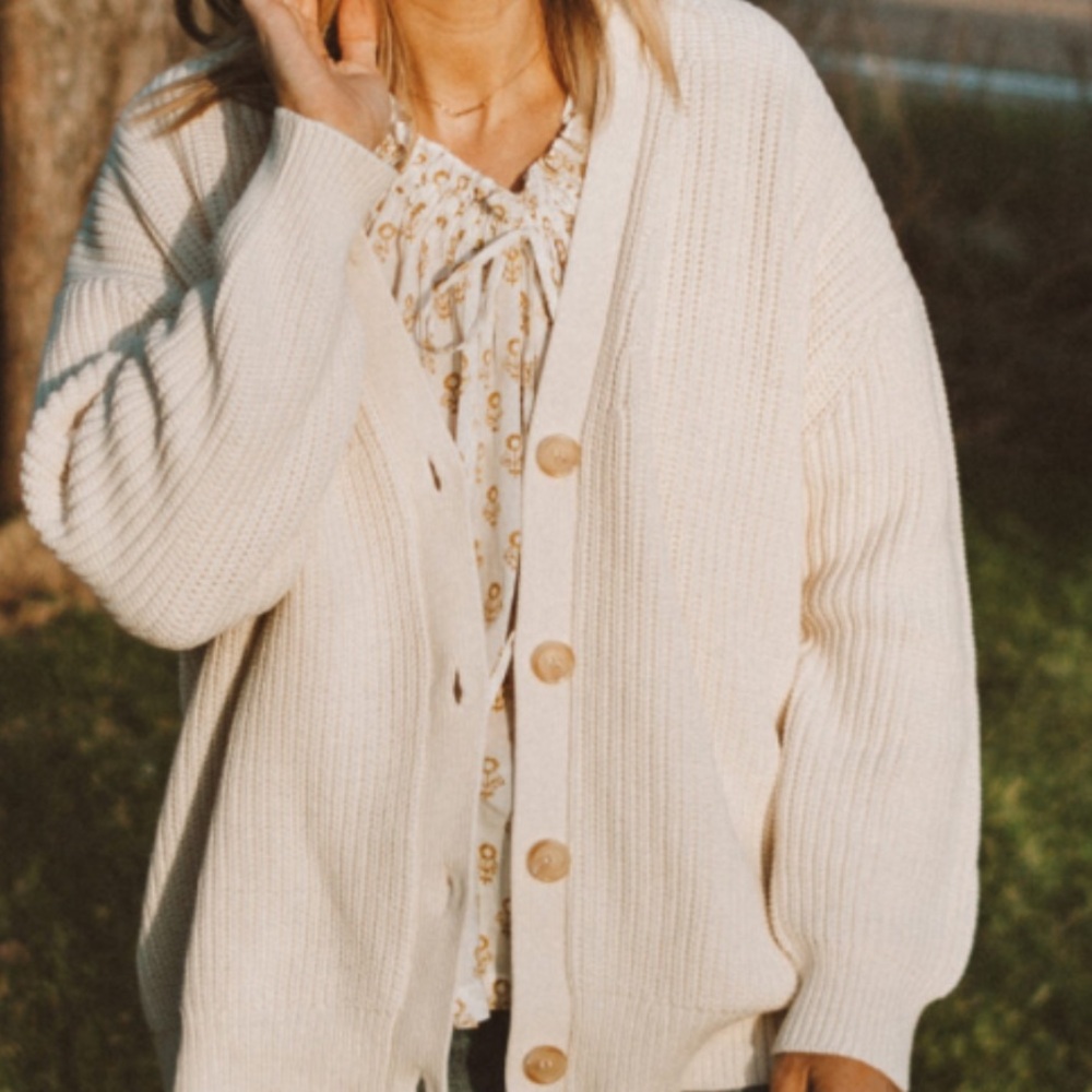 ☀️Jenni Kayne Organic Cotton blend Cream/white Ribbed Knit Sweater Cardigan - Picture 3 of 7